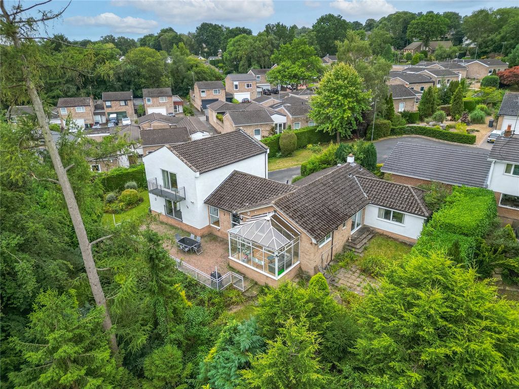 Property photo 1 of 35 Picture No. 02