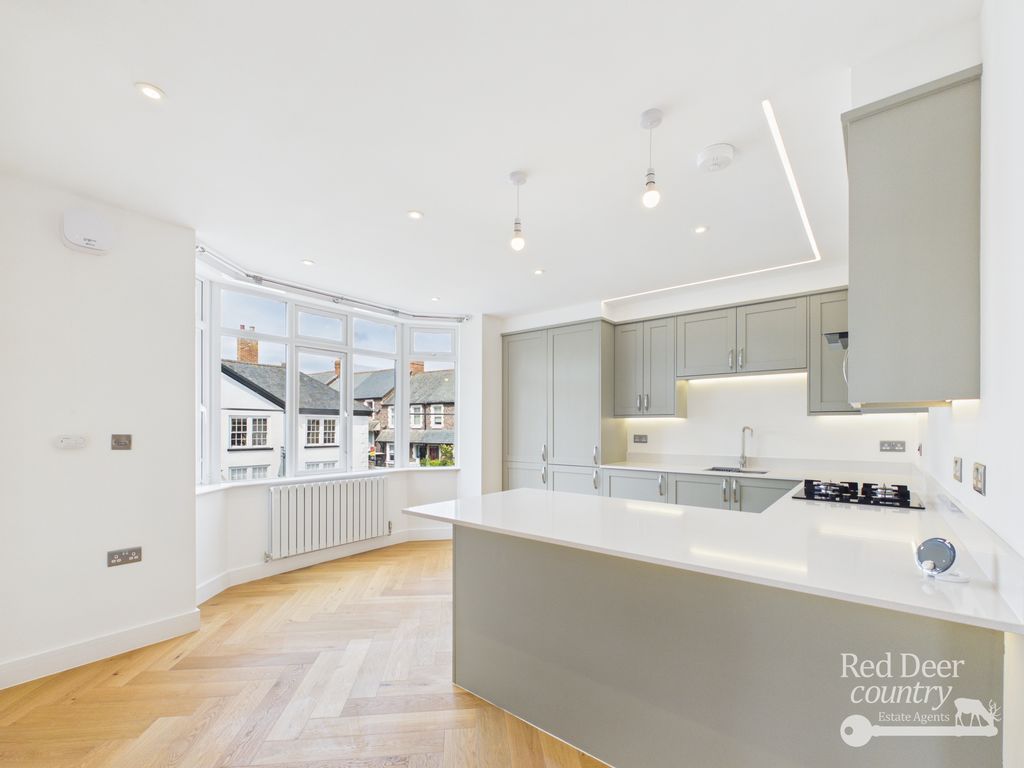 Property photo 1 of 14 Kitchen