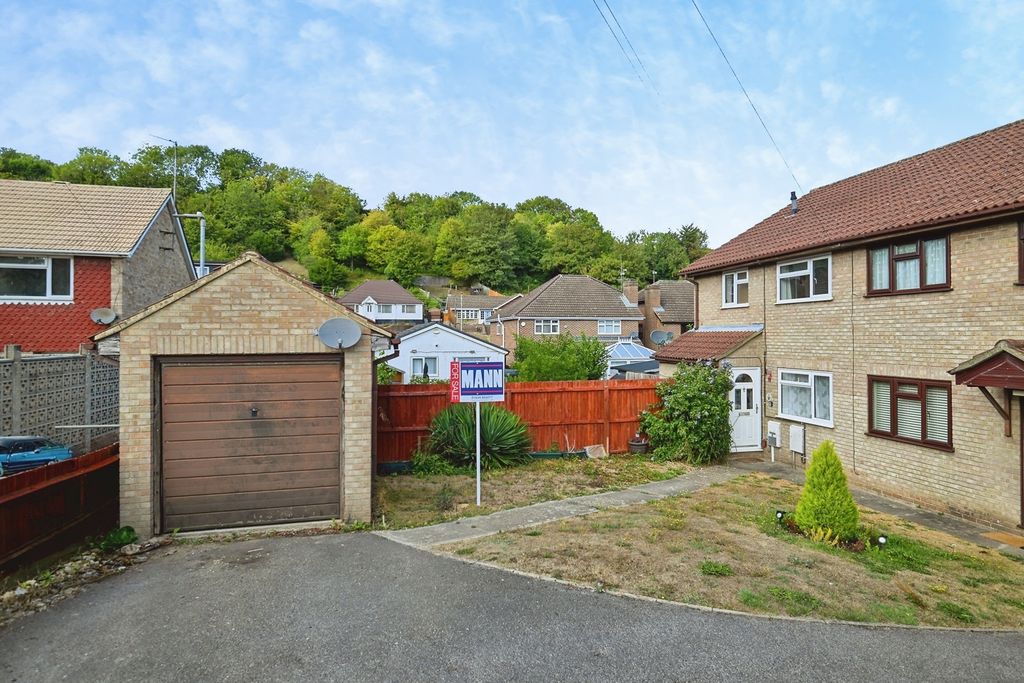 Property photo 2 of 15 Pbox-Img.Jpg