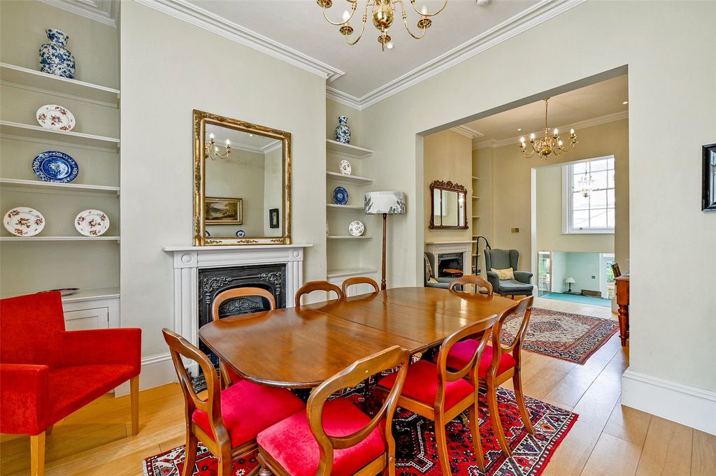 Property photo 3 of 14 Dining Room