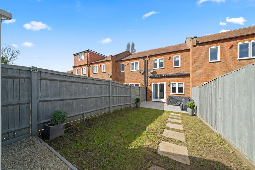 Property photo 3 of 19 Photo 20