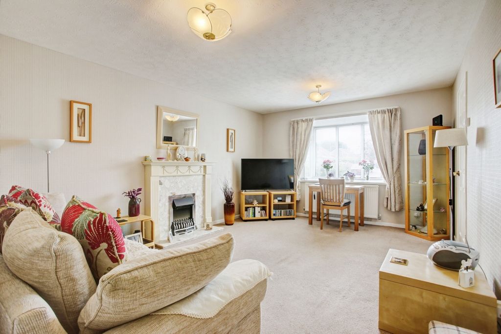 Property photo 2 of 13 Pbox-Img.Jpg