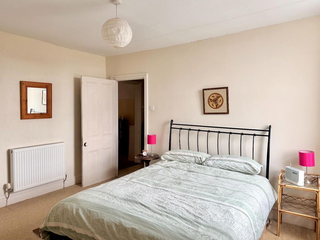Additional image 35 of 5 bed end terrace house for saleClive Place, Penarth CF64