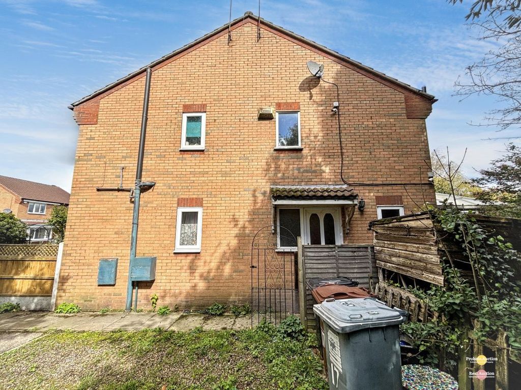 Property photo 2 of 16