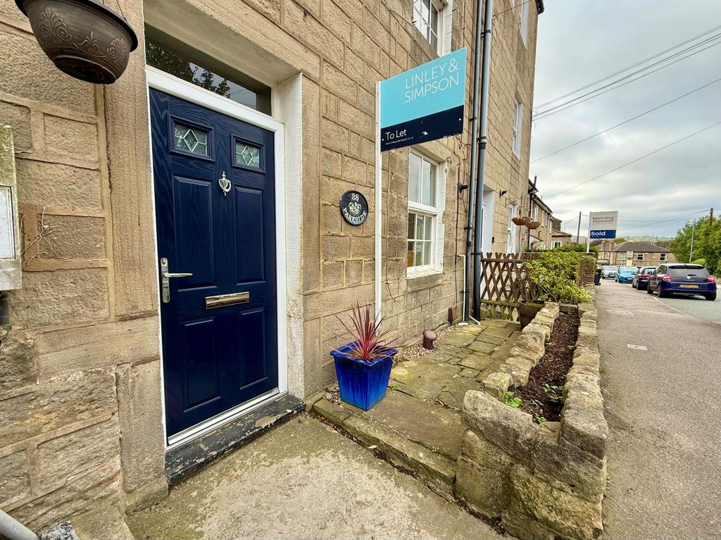 Property photo 2 of 17 Picture No. 34