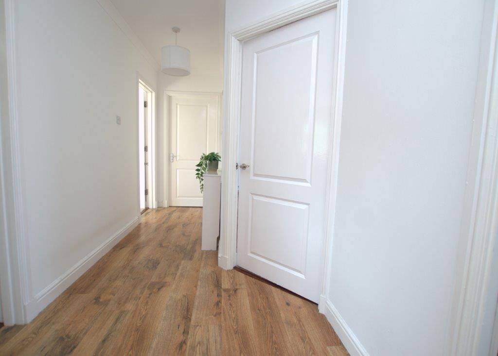 Property photo 2 of 18 11 Kincaid Court Greenock (38).Hall.Jpg