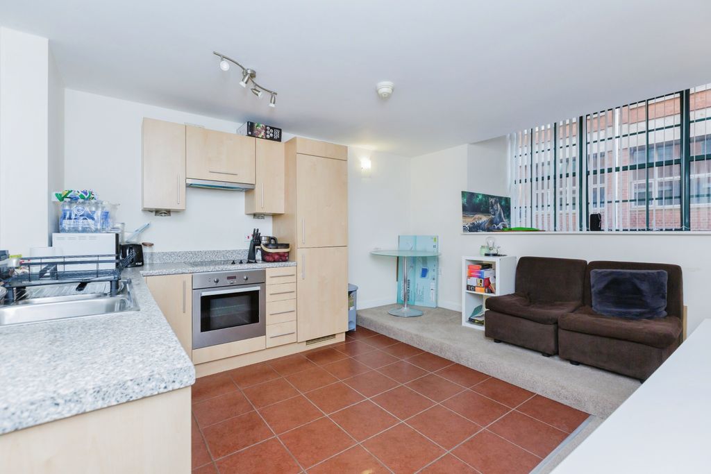 Property photo 2 of 11 Photography