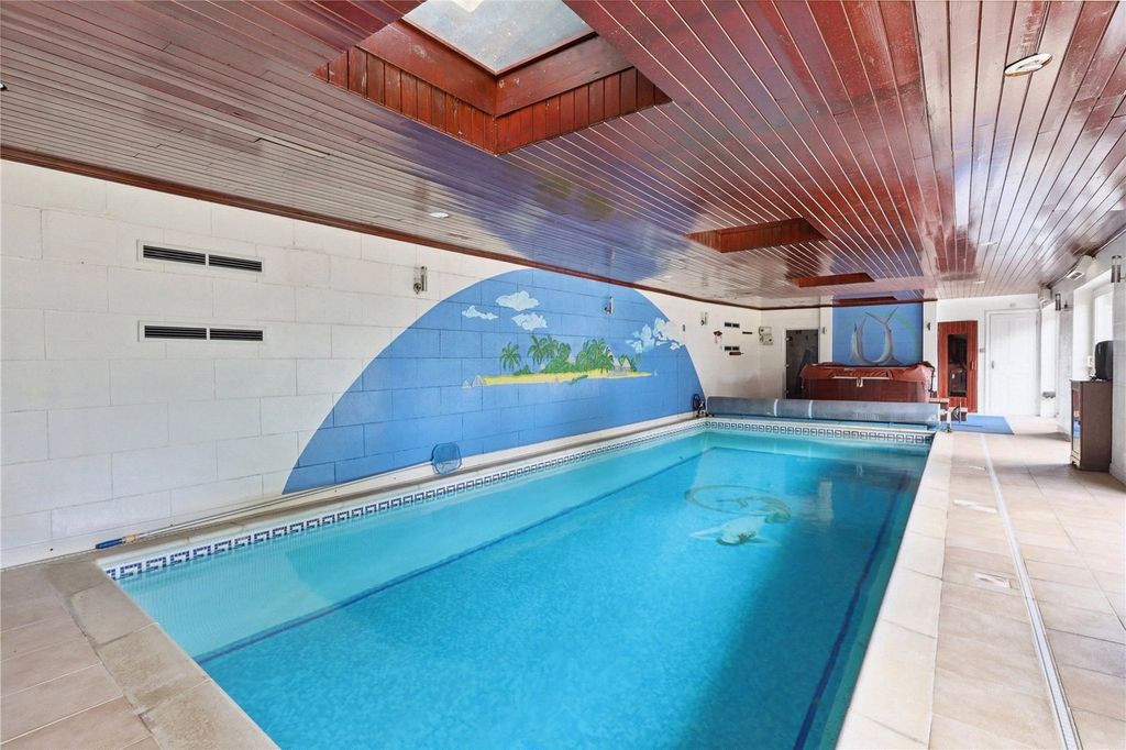 Property photo 2 of 15 Picture No. 04