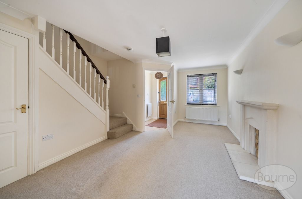 Property photo 2 of 21 0d8962A7-c6A5-489...