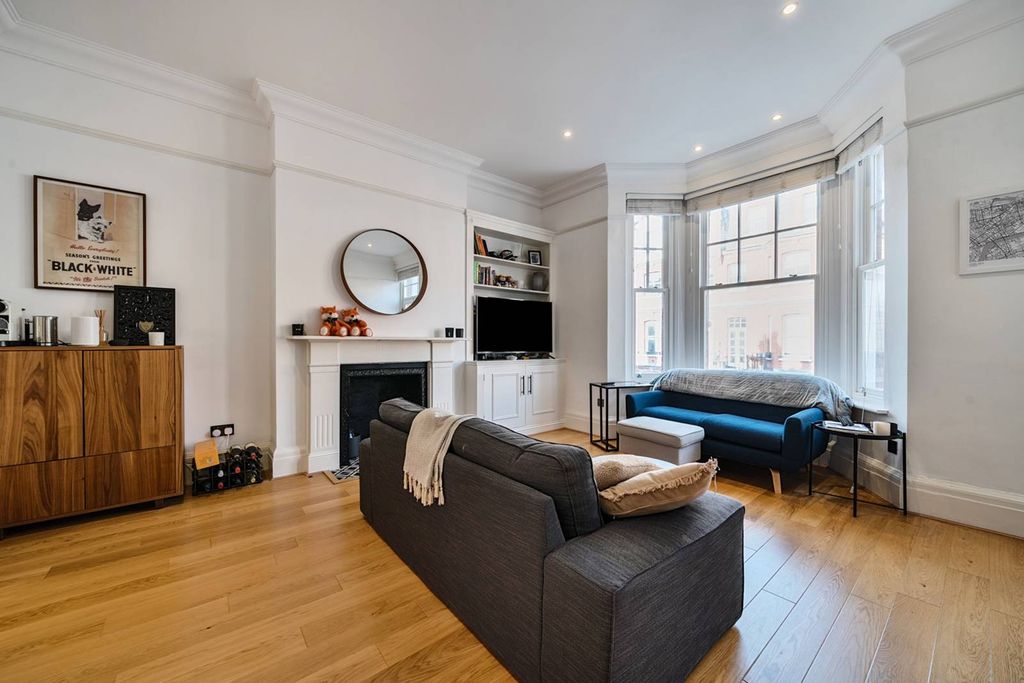 Property photo 1 of 19