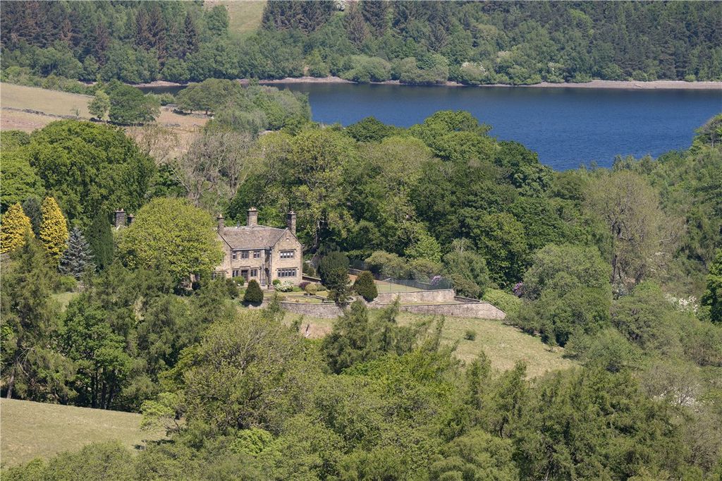 Property photo 1 of 16 Picture No. 07