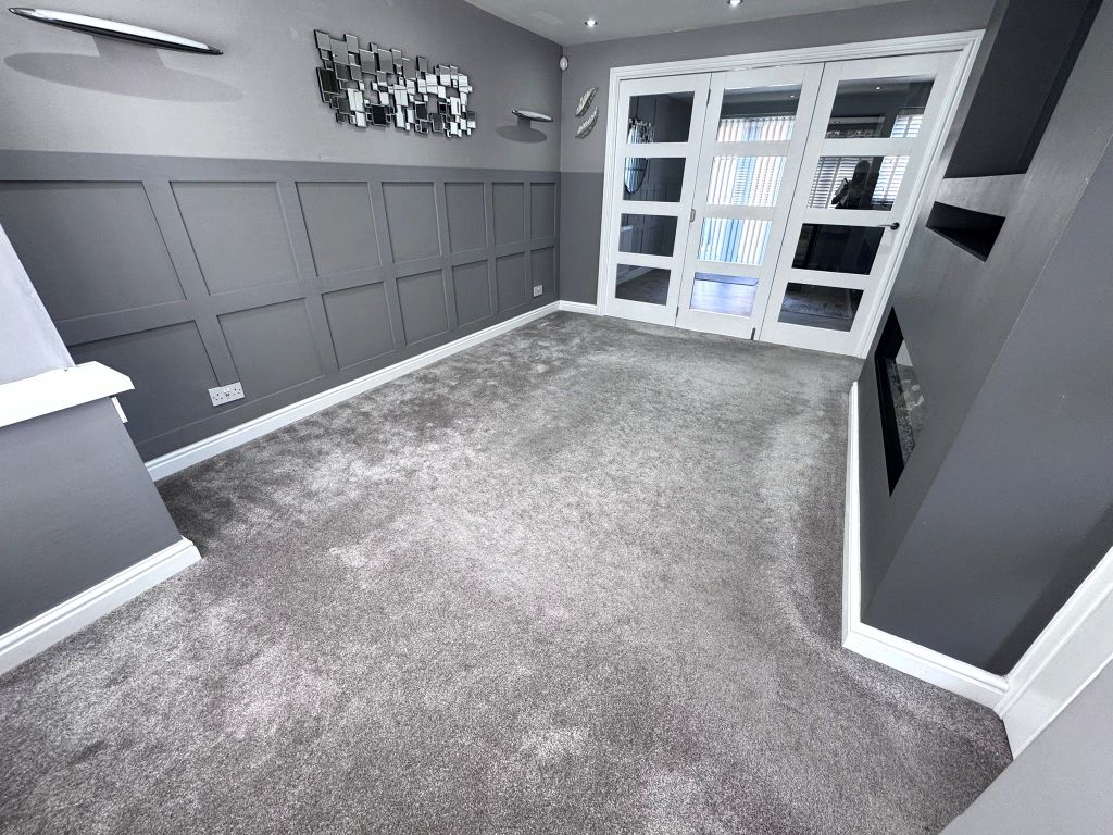 Property photo 2 of 25