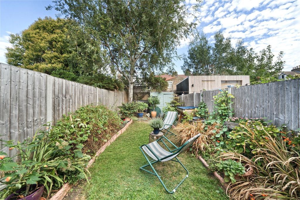 Property photo 3 of 14 Picture No. 09