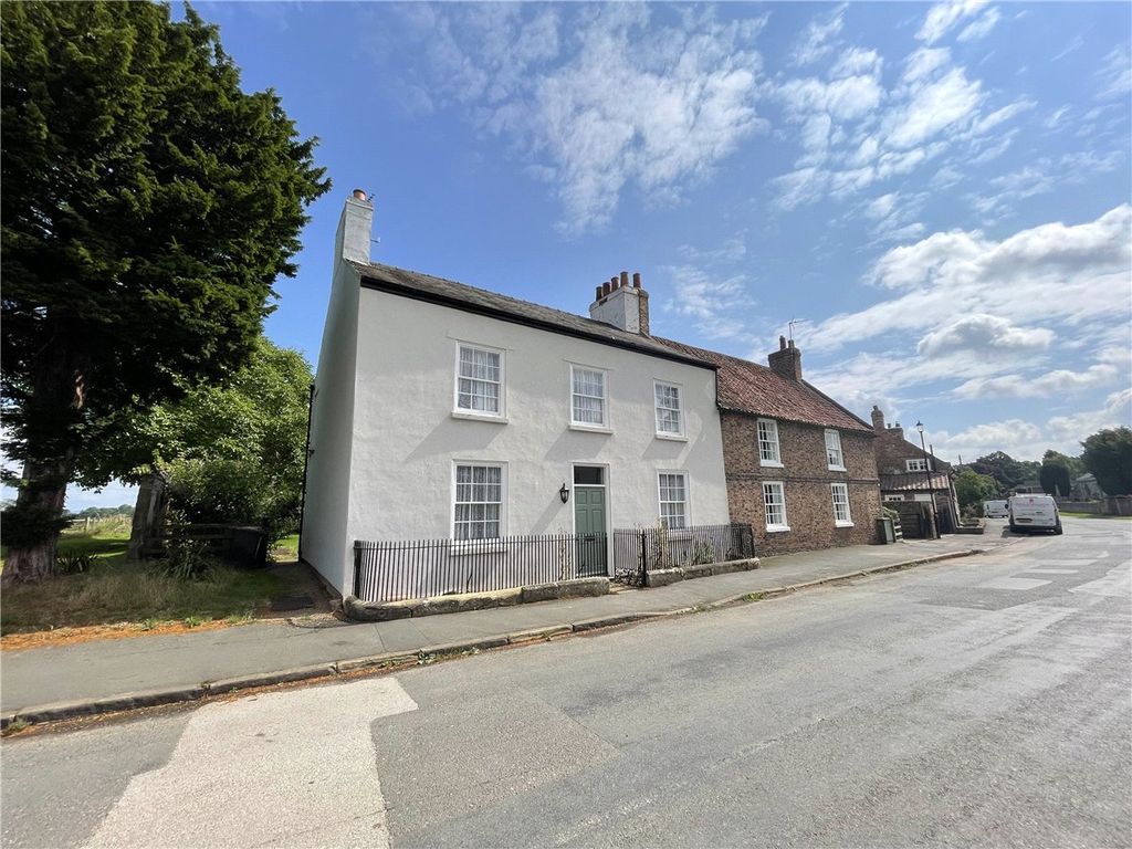 Property photo 1 of 17 Picture No. 24