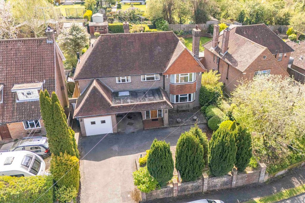 Property photo 2 of 17