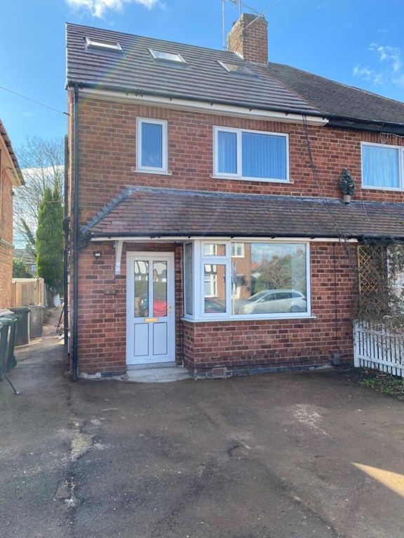 Property photo 1 of 13 Charming Semi-Detached Brick House With A Spacious...