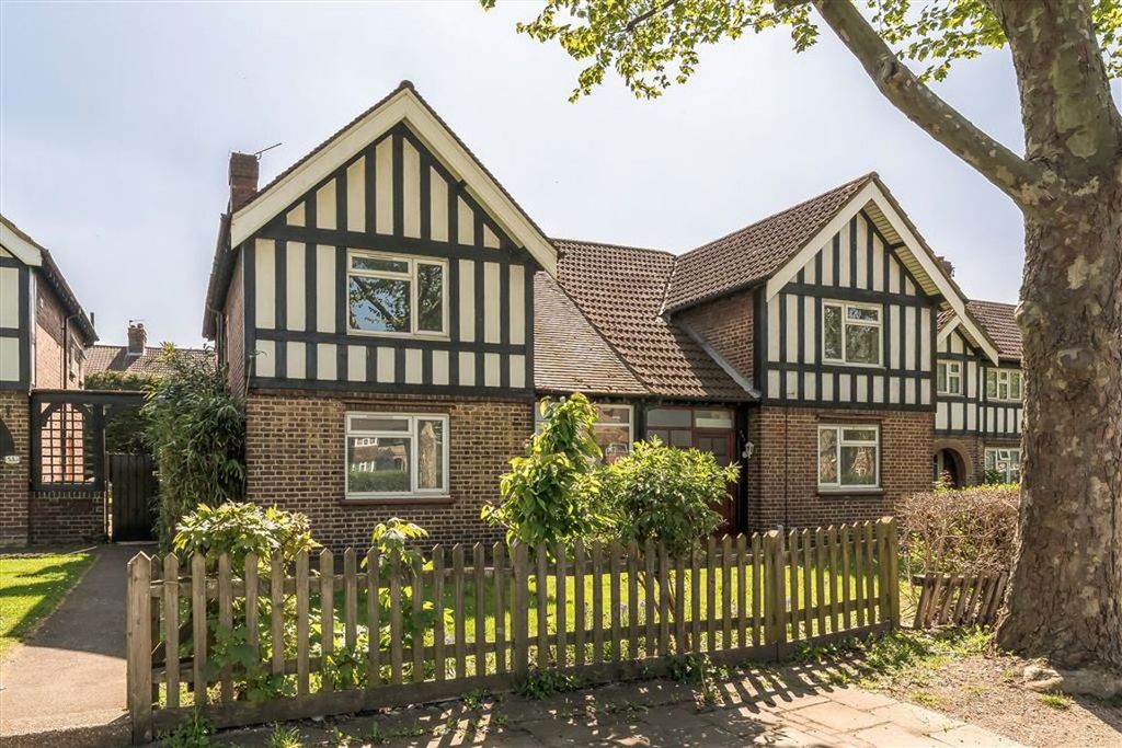 Property photo 1 of 6