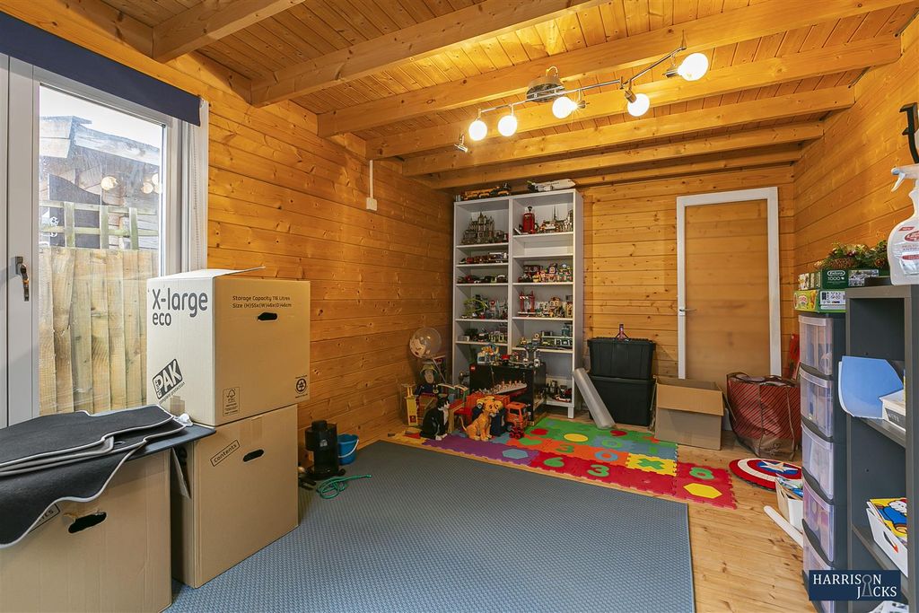 Property photo 3 of 16 3_50944_Watermarked.Jpg