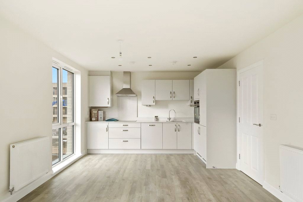 Property photo 2 of 11 Picture No. 23