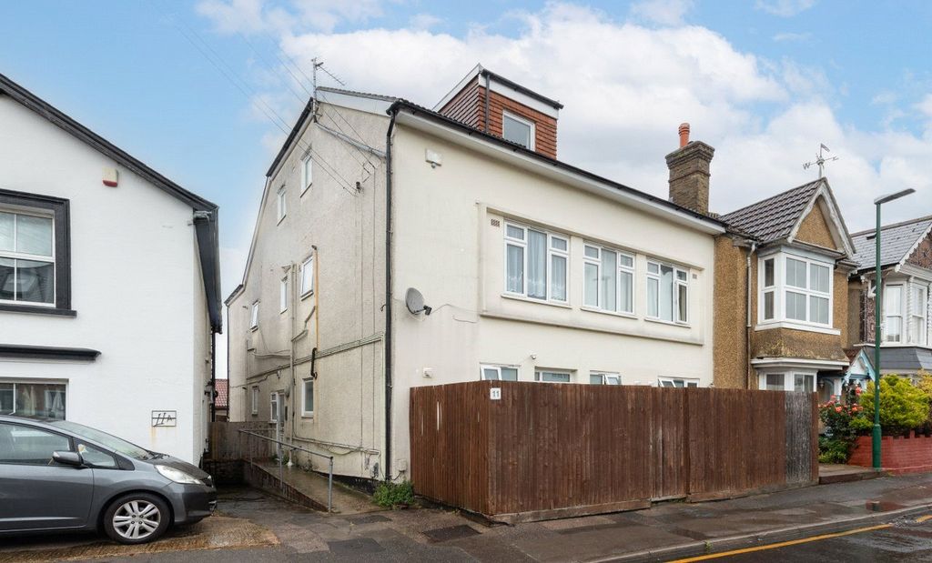 Property photo 3 of 13 Picture No. 13