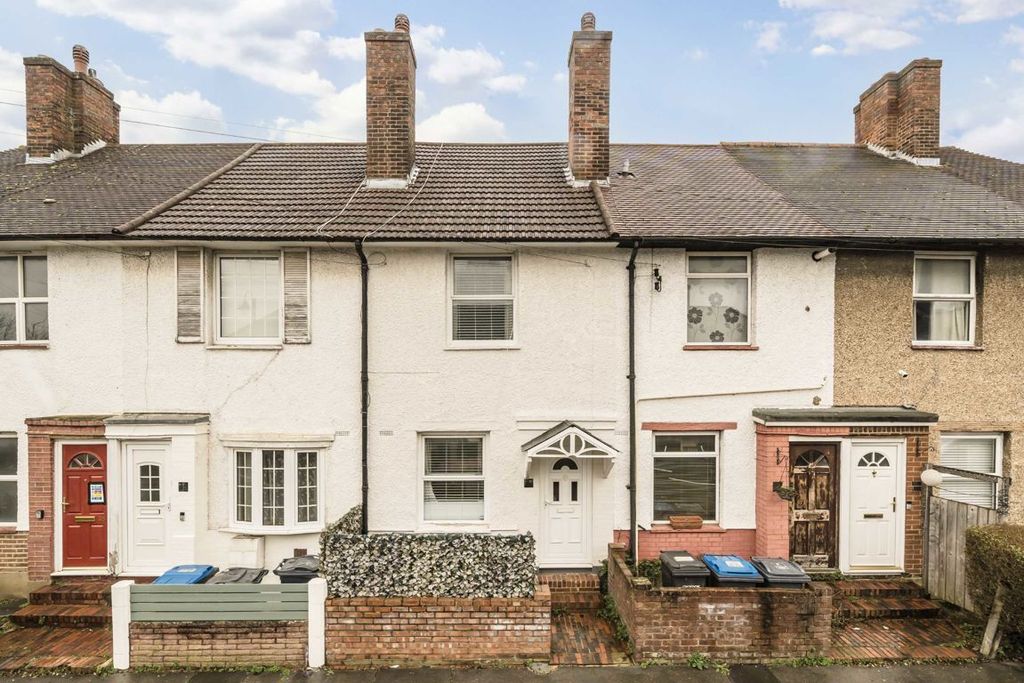 Property photo 1 of 6