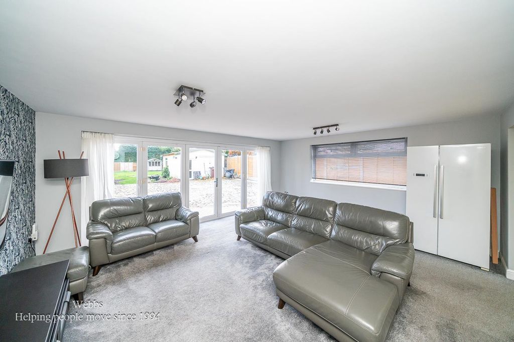 Property photo 3 of 36 Webbs-10.Jpg