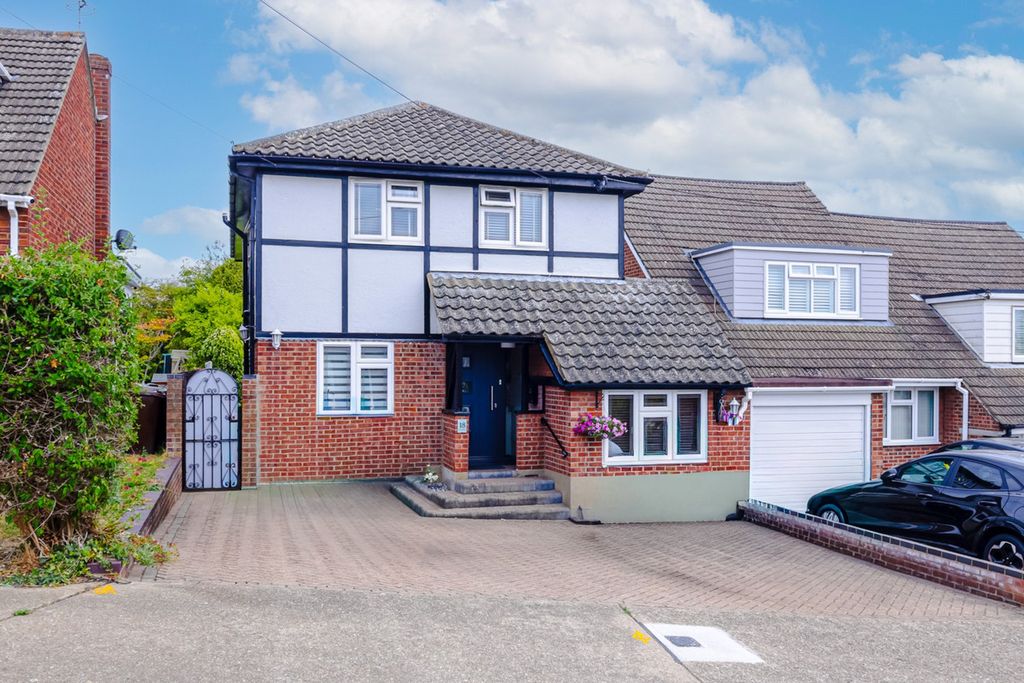 Property photo 1 of 45