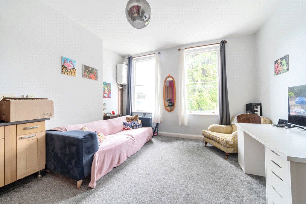 Property photo 3 of 7 3