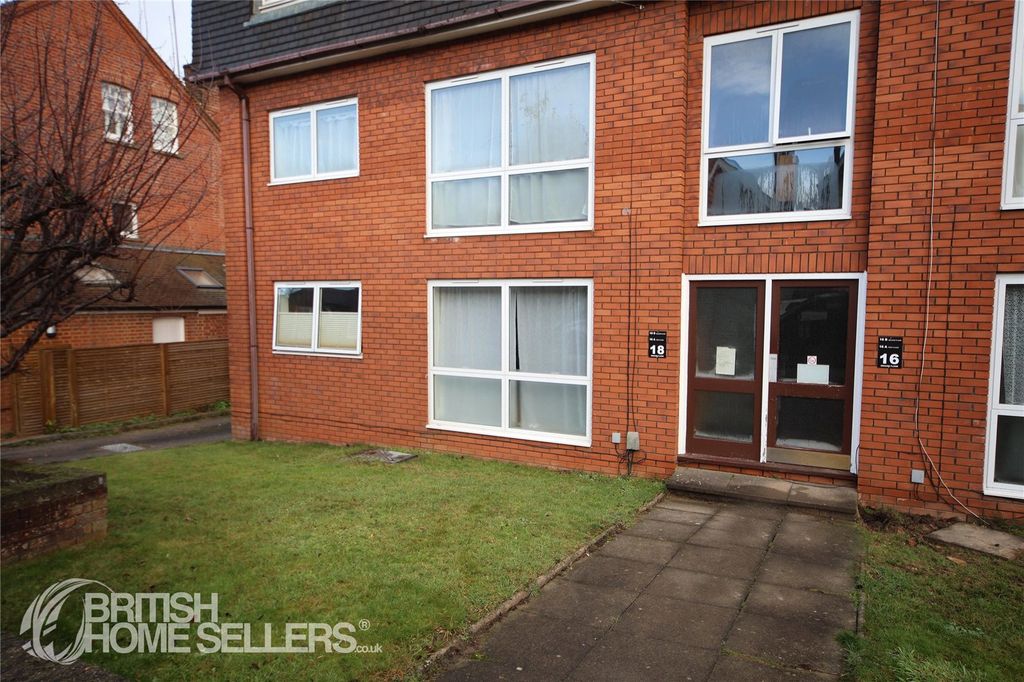 Property photo 2 of 10 Picture No. 04