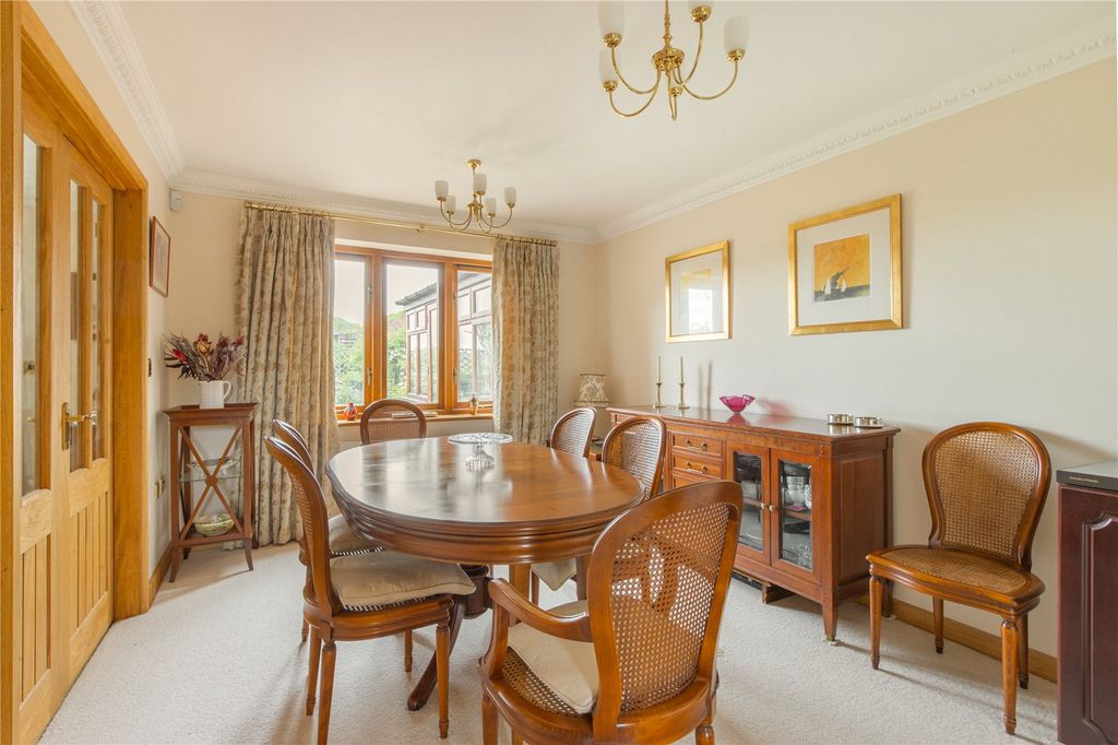 Property photo 3 of 15 Picture No. 12