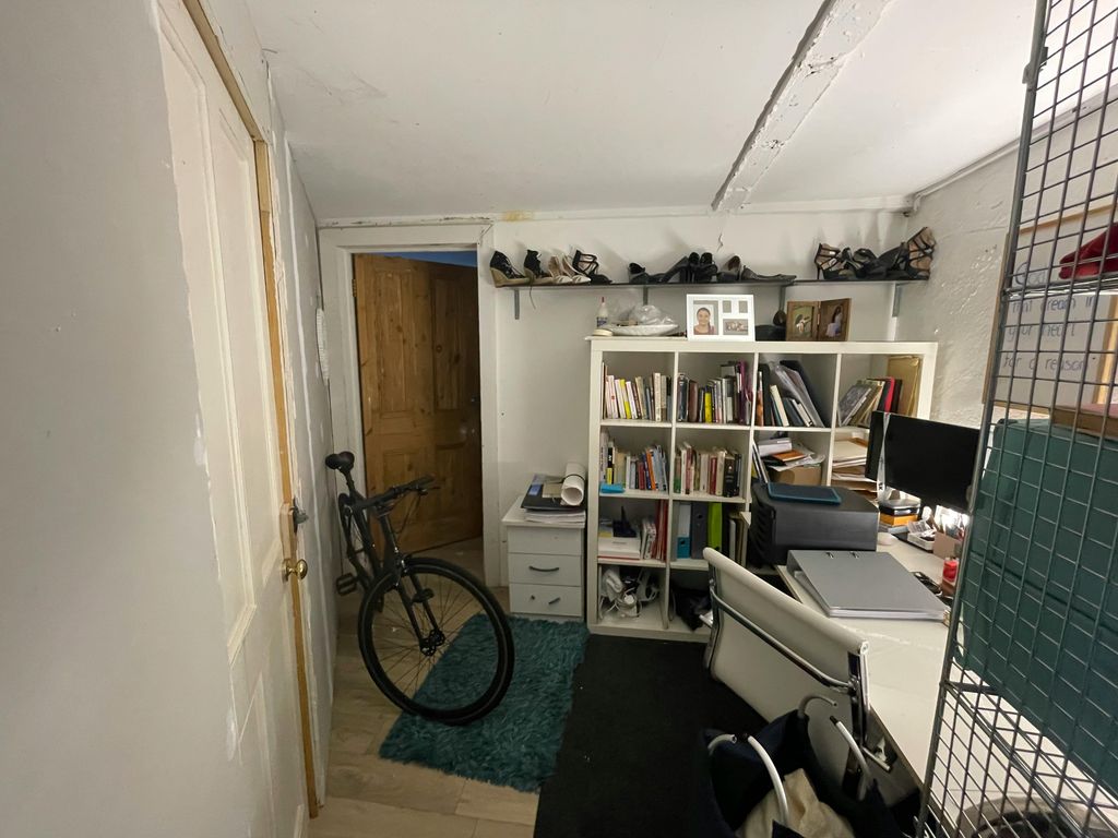 Property photo 3 of 7 Img_0828.Jpg