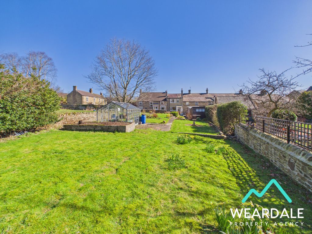 Property photo 2 of 31