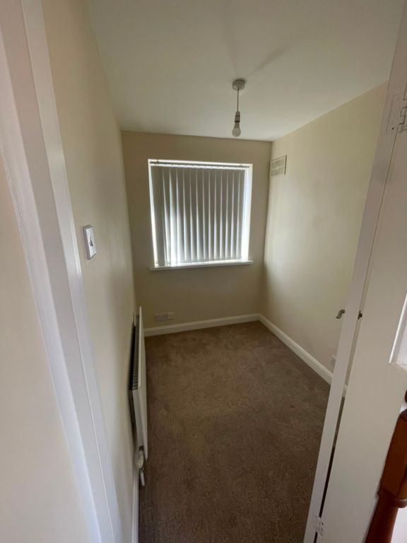 Property photo 3 of 47