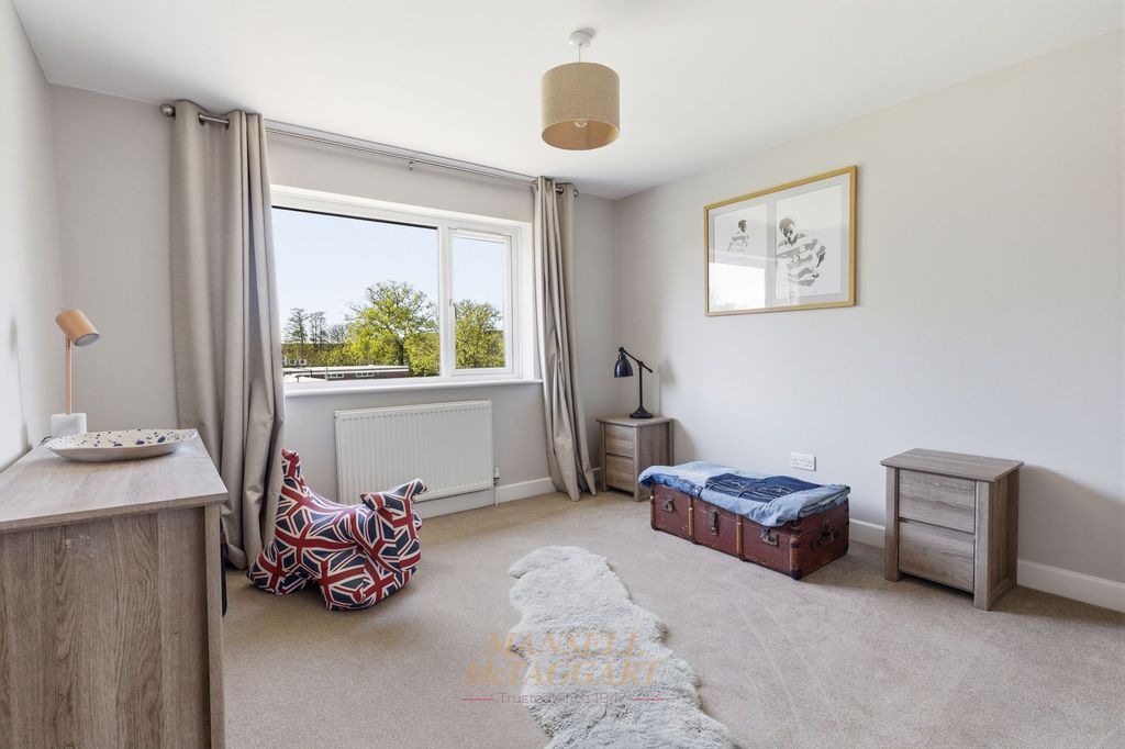 Additional image 25 of 5 bed detached house for saleTinsley Lane, Crawley RH10