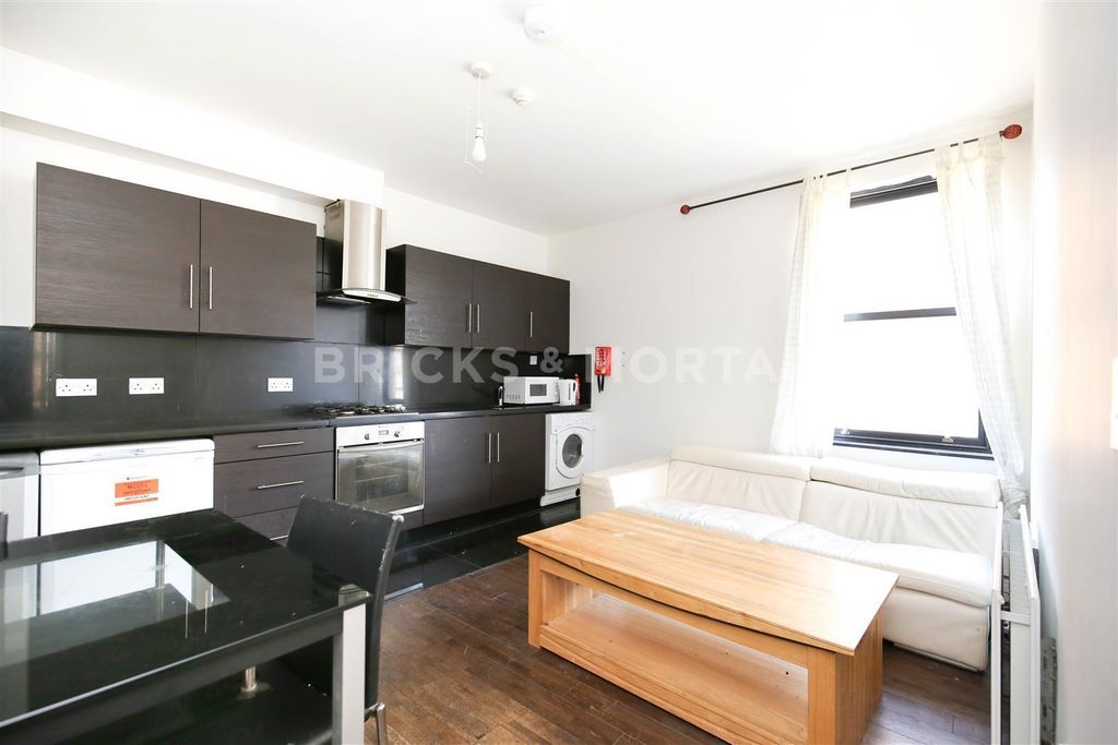 Property photo 1 of 7 1.Jpg