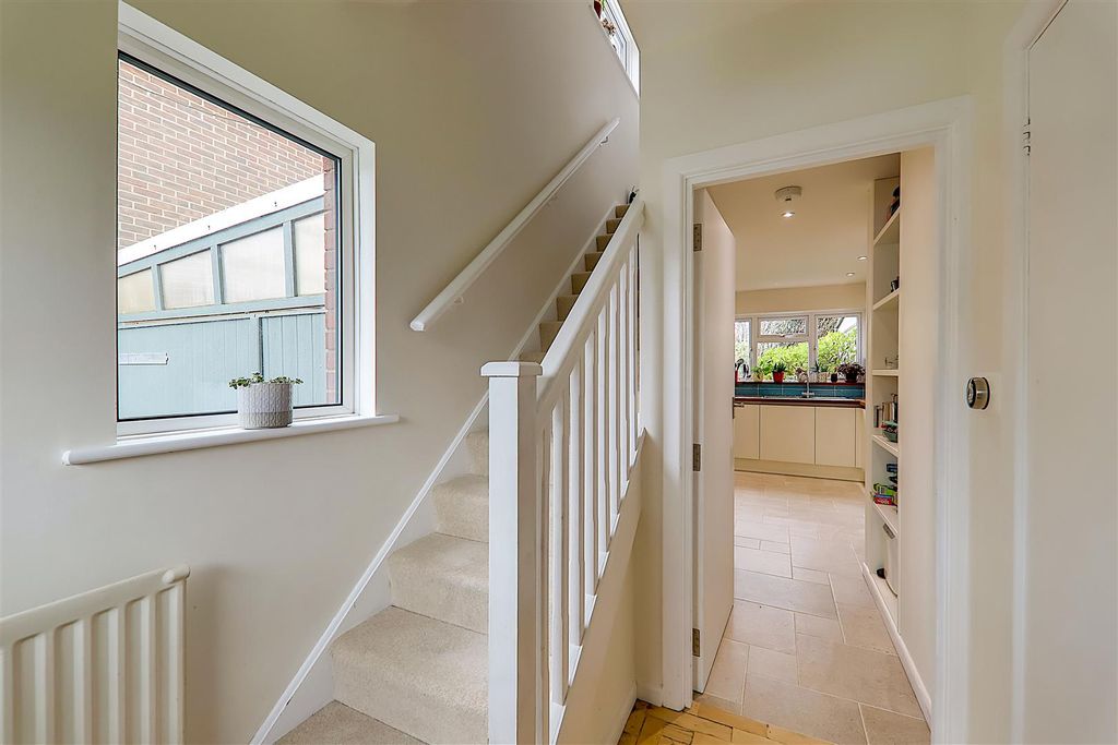 Property photo 2 of 22 Img_0776-Img_0778.Jpg