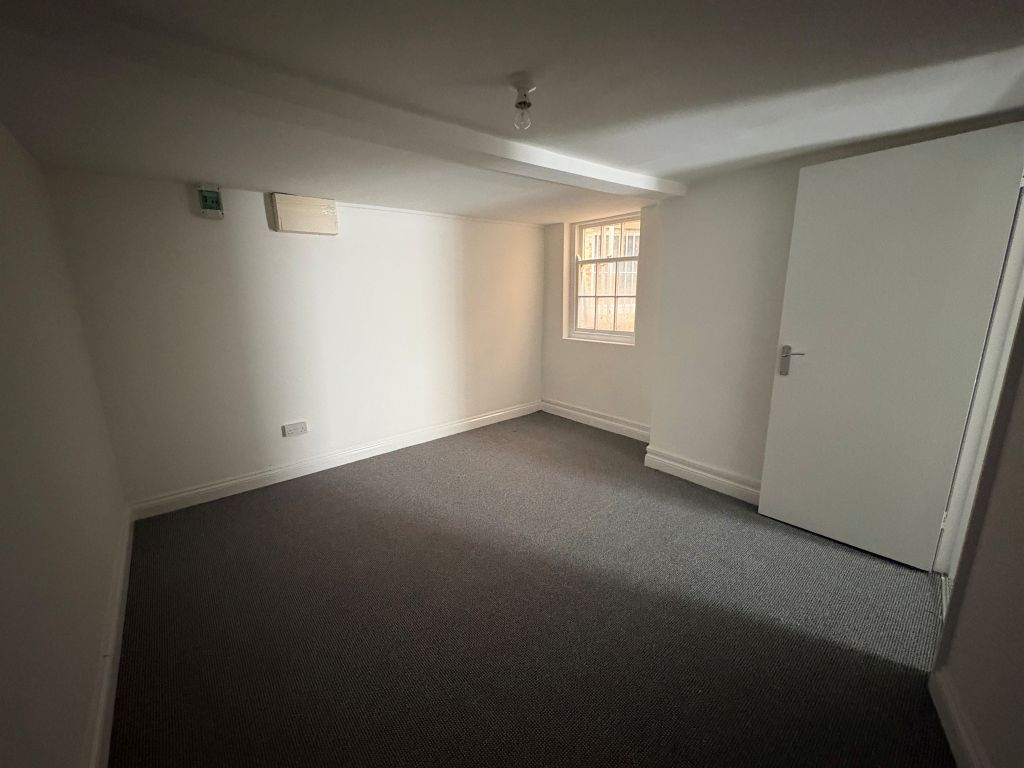 Additional image 6 of 2 bed flat for saleAngel Hill, Tiverton EX16