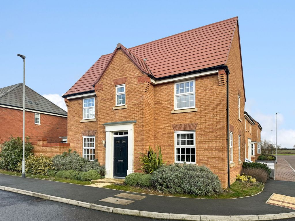 Property photo 1 of 24