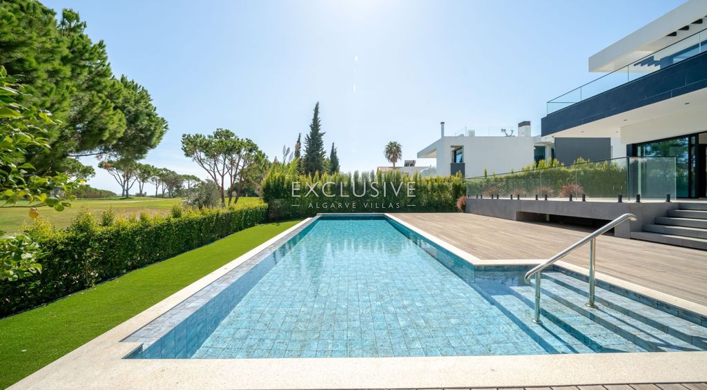 Property photo 1 of 52