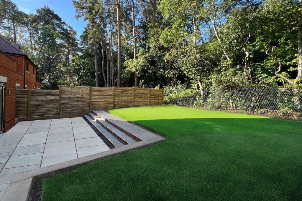 Property photo 3 of 15 Image