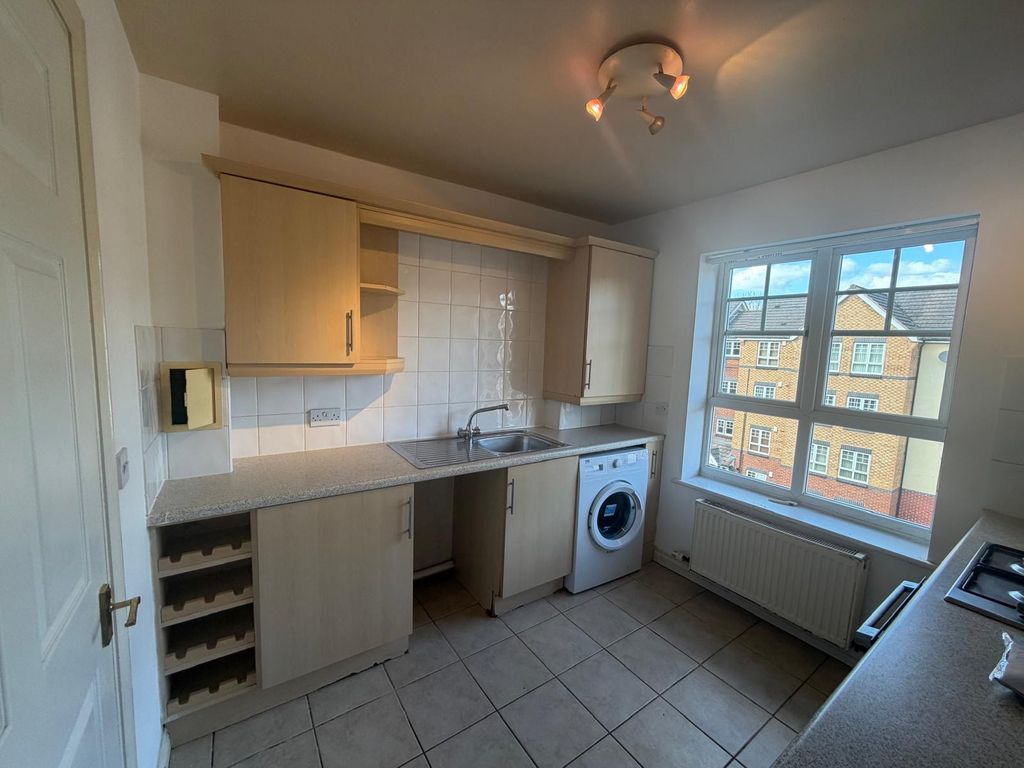 Property photo 3 of 6 Image