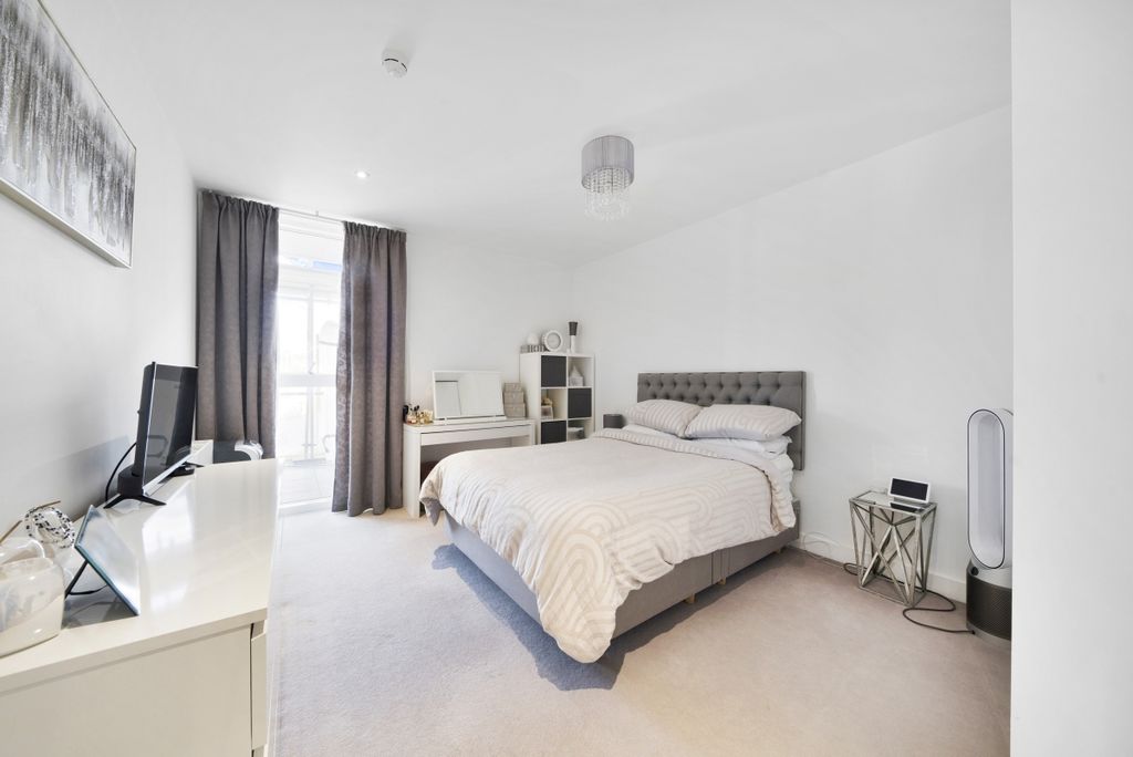 Property photo 3 of 13 1150598 (13)