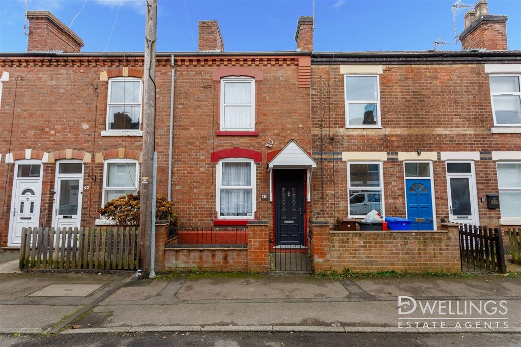 Property photo 1 of 17 Dwelest- 43 Blackpool Street, De14 3Aw - 001.Jpg