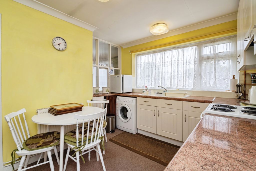 Property photo 2 of 14 Pbox-Img.Jpg