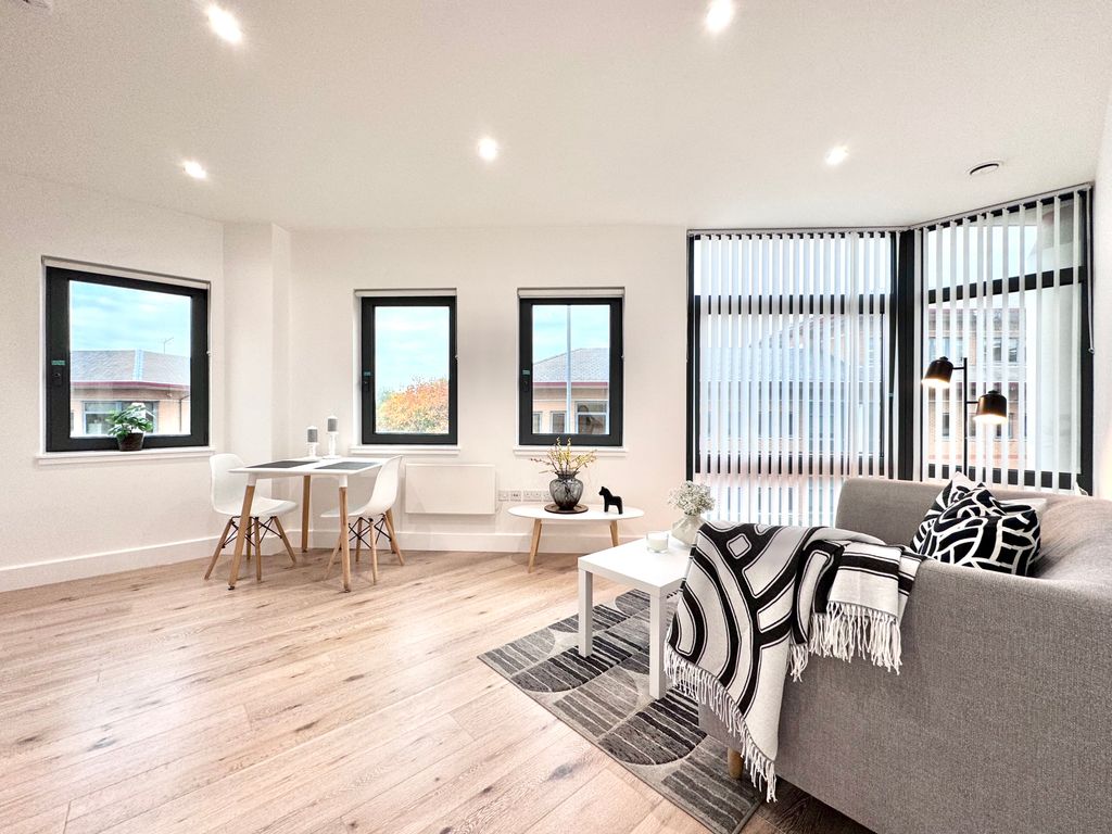 Property photo 2 of 12