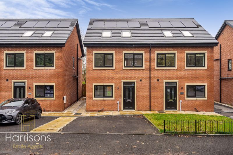 Property photo 1 of 18 Photo 1