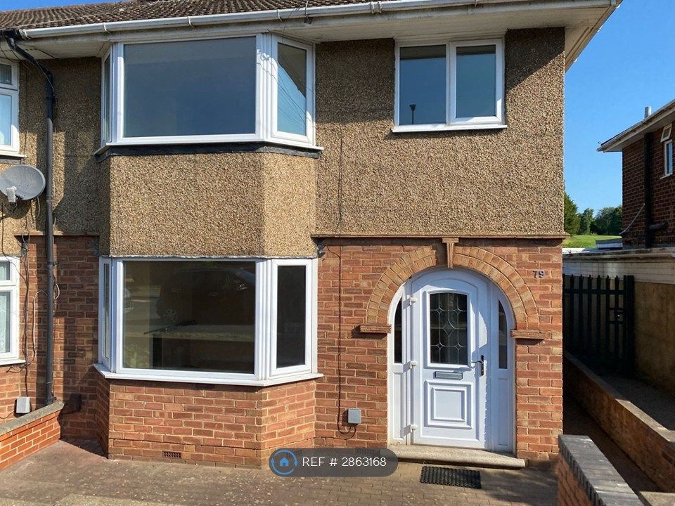 Property photo 1 of 12
