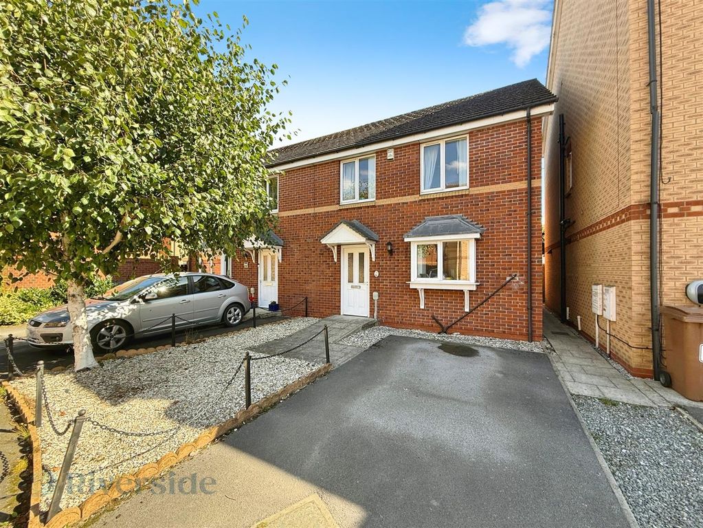 Property photo 1 of 15
