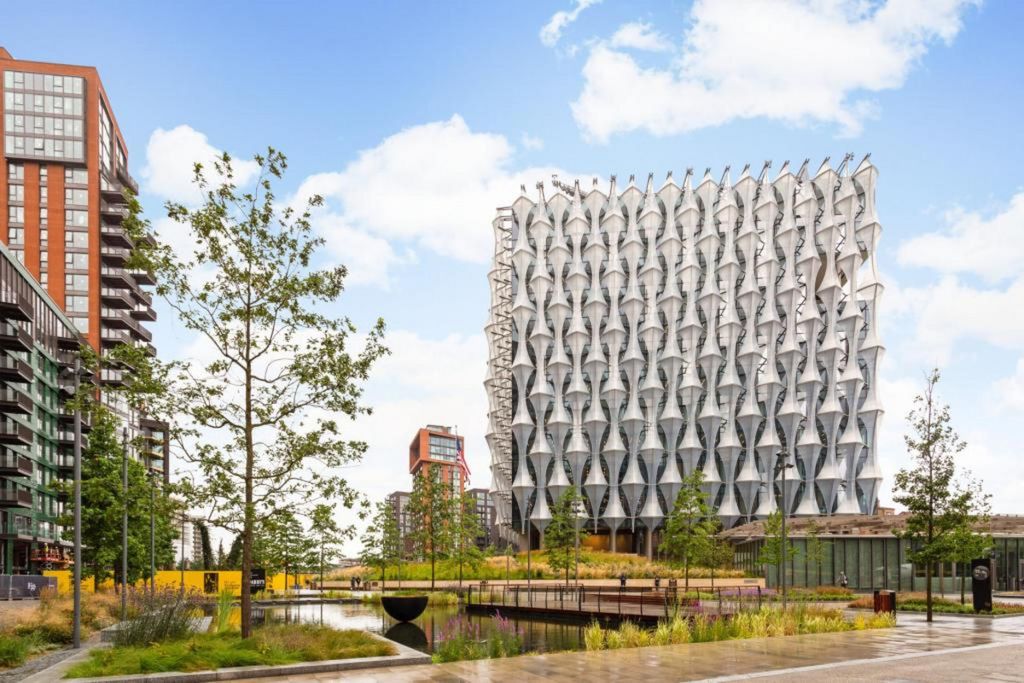 Property photo 1 of 11