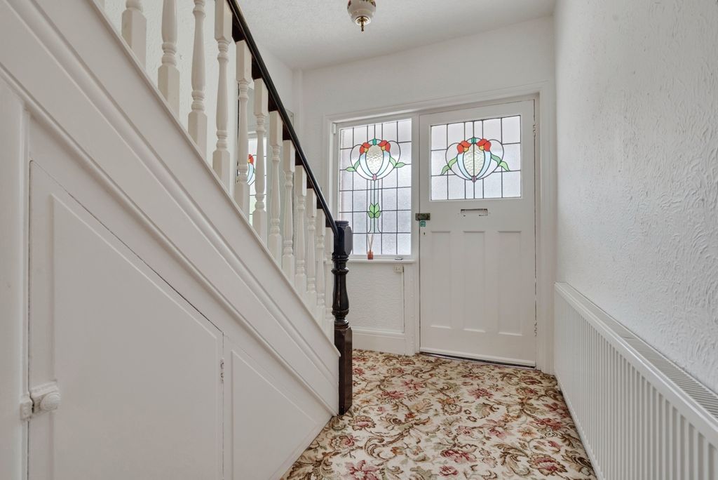 Property photo 2 of 35 Pbox-Img.Jpg